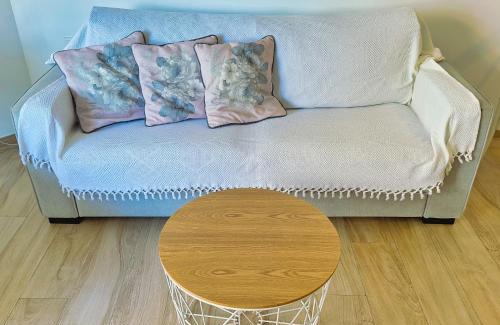 Marbella City Centre Apartment | Skol 242 Excellent One Bedroom Apartment with Sea Views