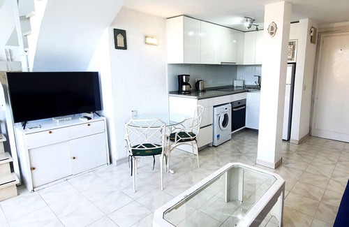 Marbella City Centre Apartment | Skol 701 - Great 1-Bedroom Duplex with amazing Sea Views