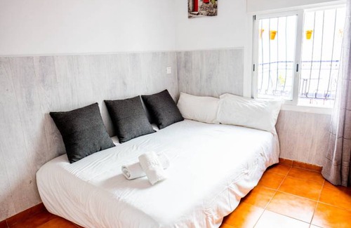 Marbella City Centre Apartment | Studio flat ∙ 1 bedroom ∙ 1 guest