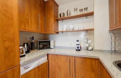 Elviria Apartment | Stylish 3 bedroom flat with sea views in Elviria Marbella