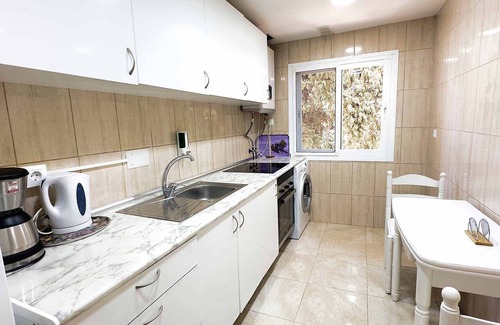 Marbella City Centre Apartment | Superb 1-Bedroom Apartment in Marbella Centre