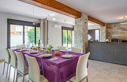 Denia Villa | Villa Amanda Beach by Villa Plus