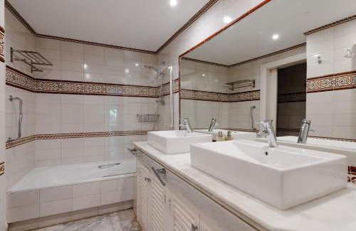 Nikki Beach Apartment | White Pearl Beach Elviria
