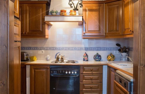 Marbella City Centre House | Whole House in the heart of Marbella Town WIFI