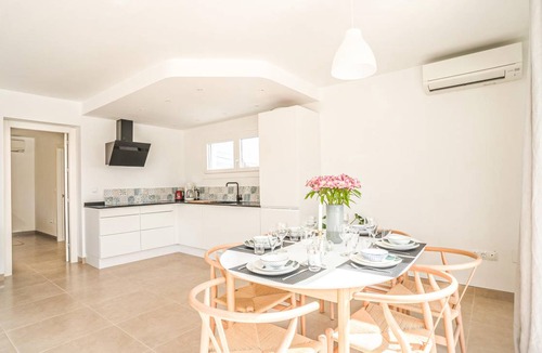 Marbella House | 100 m² House ∙ 2 bedrooms ∙ 4 guests