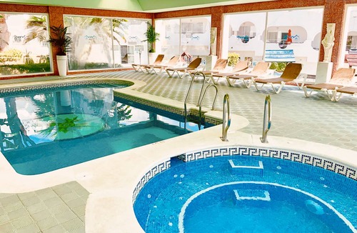 Urbanizacion Hacienda las Chapas House | 101 m² House ∙ 1 bedroom ∙ 3 guests