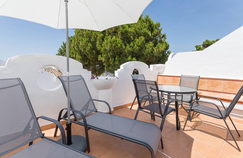 Urbanizacion Hacienda las Chapas House | 101 m² House ∙ 1 bedroom ∙ 3 guests