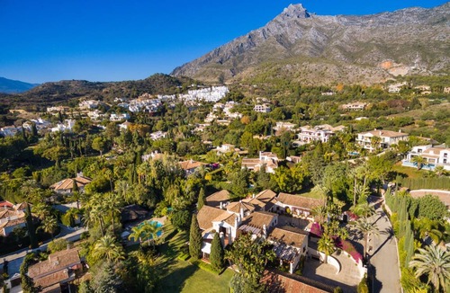 Marbella Villa | 1330 m² Villa ∙ 9 bedrooms ∙ 15 guests