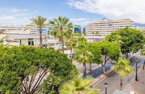 Puerto Banus Apartment | 152 m² Apartment ∙ 3 bedrooms ∙ 6 guests