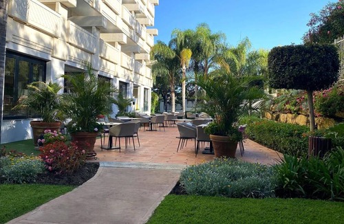 Golden Mile Hotel | 170 m² Hotel ∙ 127 guests
