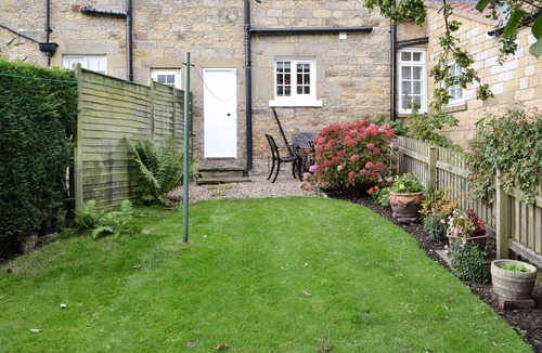 Scarborough Cottage | 2 bedroom accommodation in Wrench Green, near Scarborough