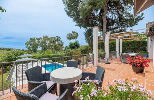 Carib Playa Villa | 200 m² Villa ∙ 4 bedrooms ∙ 8 guests