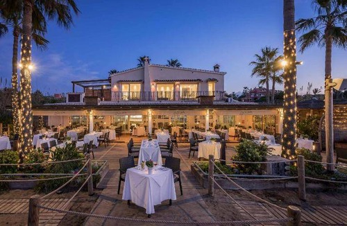 Nikki Beach Villa | 250 m² Villa ∙ 4 bedrooms ∙ 8 guests