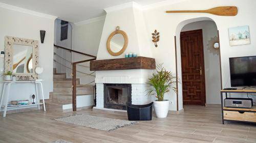 Urbanizacion Costabella Villa | 277 m² Villa ∙ 3 bedrooms ∙ 7 guests