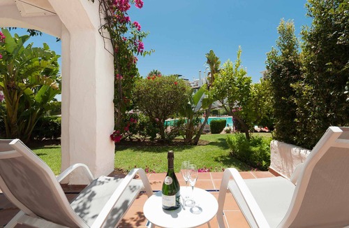 San Pedro de Alcantara Apartment | 30 - Las Adelfas Garden Apartment