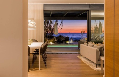 Urbanizacion Costabella Villa | 382 m² Villa ∙ 6 bedrooms ∙ 12 guests