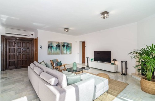 Urbanizacion el Rosario Villa | 396 m² Villa ∙ 5 bedrooms ∙ 10 guests