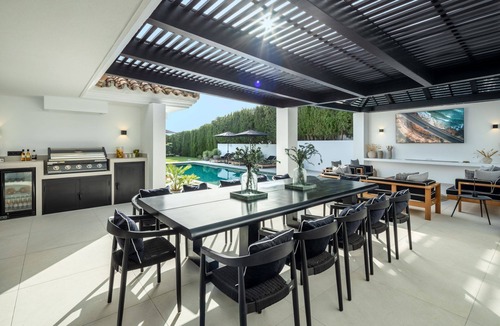 Nueva Andalucia Villa | 4-Bedroom Villa Interni, Nueva Andalucia, Marbella