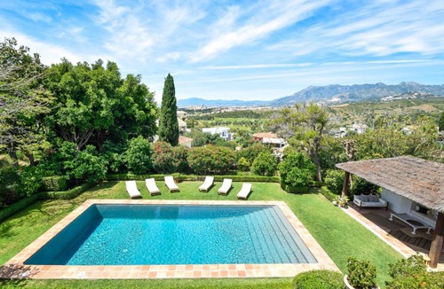 Urbanizacion el Rosario Villa | 422 m² Villa ∙ 6 bedrooms ∙ 12 guests