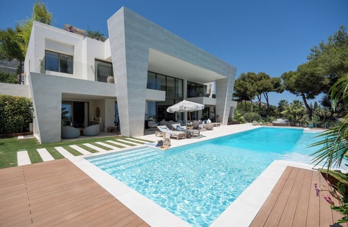 Marbella Villa | 5 bedroom villa in Sierra Blanca, Marbella