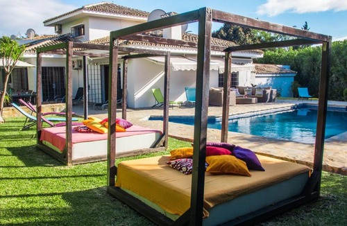Urbanizacion el Rosario House | 520 m² House ∙ 10 bedrooms ∙ 20 guests