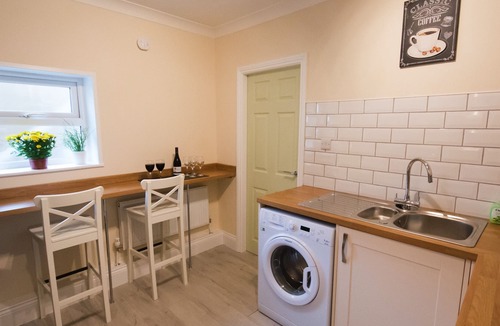 Scarborough Cottage | 53 HAMPTON ROAD, family friendly in Scarborough