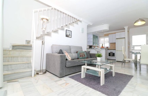 Urbanizacion Hacienda las Chapas House | 70 m² House ∙ 1 bedroom ∙ 2 guests