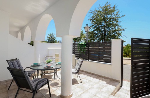 Urbanizacion Hacienda las Chapas House | 70 m² House ∙ 2 bedrooms ∙ 4 guests