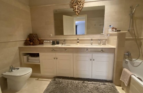 Elviria Villa | 801 m² Villa ∙ 5 bedrooms ∙ 10 guests
