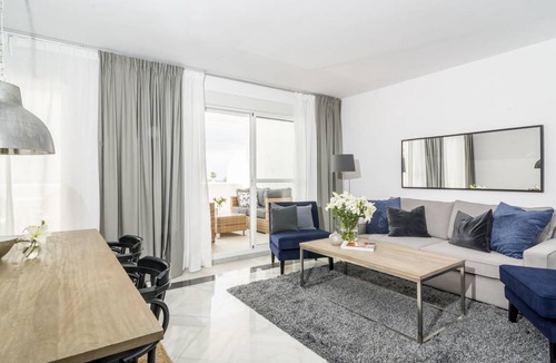 Nueva Andalucia Apartment | 90 m² Apartment ∙ 2 bedrooms ∙ 4 guests