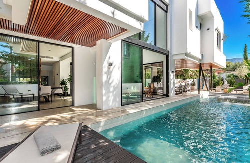 Golden Mile Villa | All About Villa Sorolla