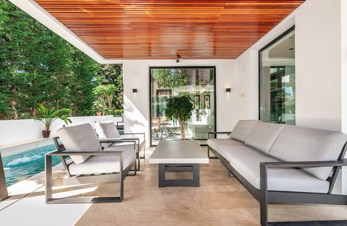 Golden Mile Villa | All About Villa Sorolla