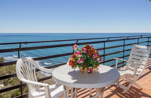 Marbella City Centre Apartment | Apartamento Mediterraneo Side