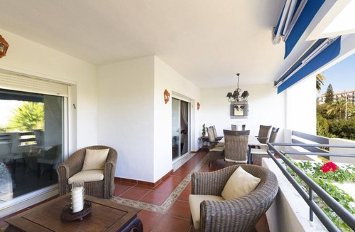 Puerto Banus Apartment | Apartment in Medina Garden for 4 people | 623