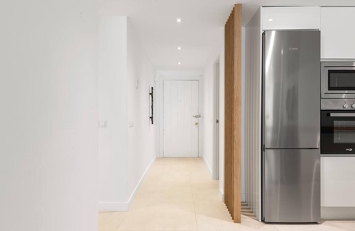 Puerto Banus Apartment | Apartment in Playas del Duque for 6 people | Casa Cadiz 101