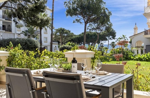Puerto Banus Apartment | Apartment in Andalucia del Mar for 4 persons | ADM 10 006