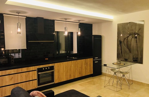 Puerto Banus Apartment | Apartment in Marbella-Puerto Banus