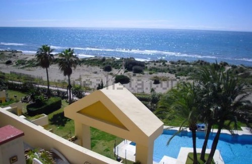 Nikki Beach Apartment | Apartment located 25m from the best beach in Marbella 3 swimming pools, wifi 1GB