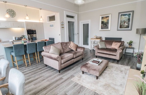 South Cliff Cottage | ARCHIE'S ANCHOR, pet friendly in Scarborough