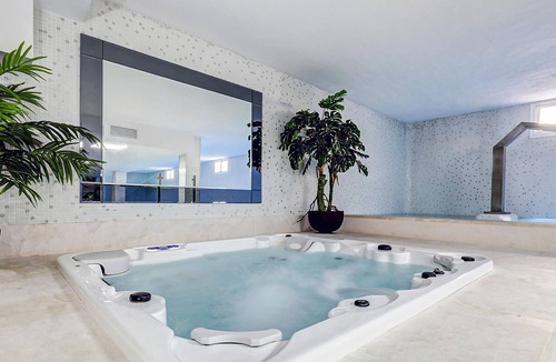 San Pedro de Alcantara House | Are you dreaming of an extraordinaire and luxurious vacation on the south coast of Spain?