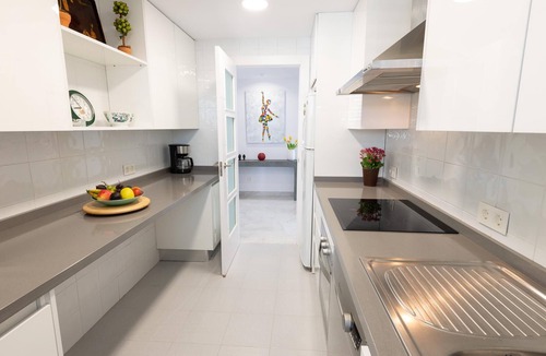 Puerto Banus Apartment | ARTFULLY DESIGNED FLAT WITH GREAT SEA VIEWS, PERFECT LOCATION, BBQ & TERRACE