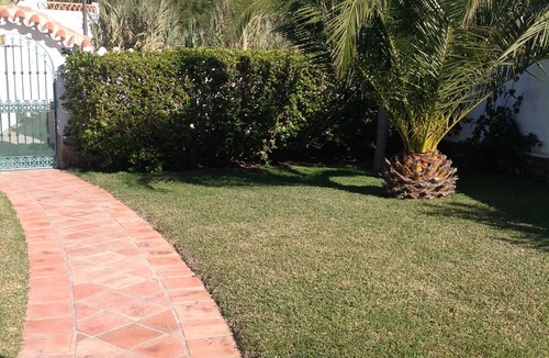 Urbanizacion Costabella House | Beach house m. Garden, Marbella