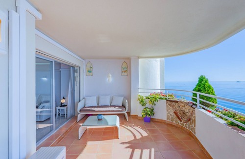 Marbella City Centre Apartment | Beachfront Penthouse Marbella Center/Frontline Penthouse in Playa Marbella