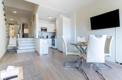 Cabopino Apartment | Beachfront Puerto Cabopino
