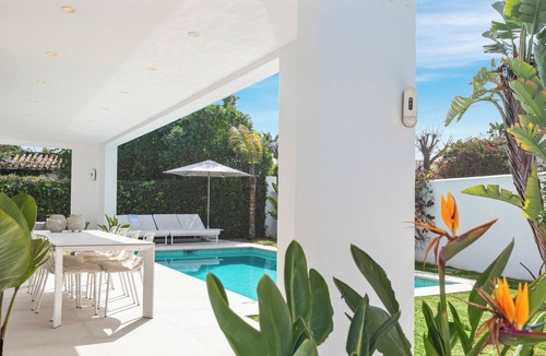 Urbanizacion Costabella Villa | Beachfront Villa Casa Blanca | Ref. #31