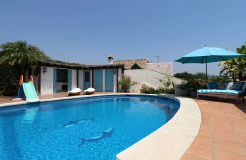 Marbella Villa | Beautiful Family Home walking distance to the beach