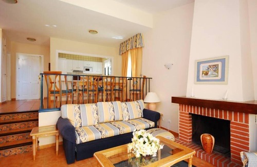 Urbanizacion Pinos Verdes Villa | Beautiful Private Villa with Pool -Costa Del Sol - 1 Week 26th July 2nd Aug 2024