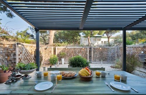 Elviria House | Bonita casa adosada en esquina