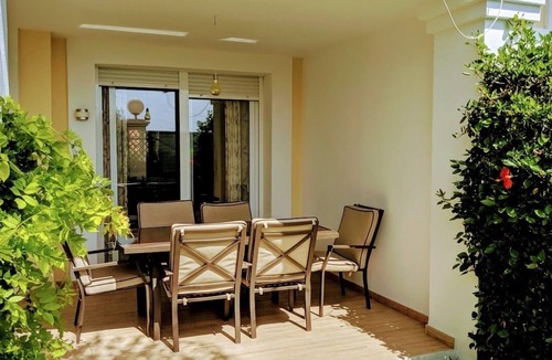 Marbella Apartment | Bright 2 bedroom apartment in a great location! 3 Pools, Private Parking!