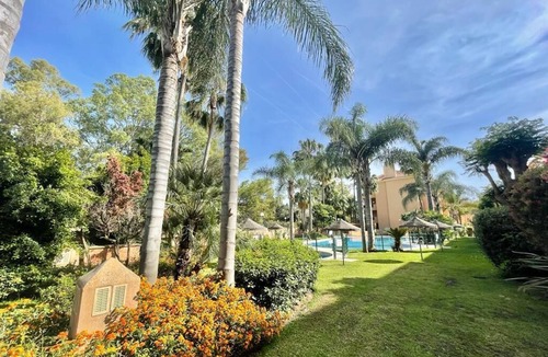 Urbanizacion Pinos Verdes Apartment | Bright and quiet apartment in Marbella Dunas